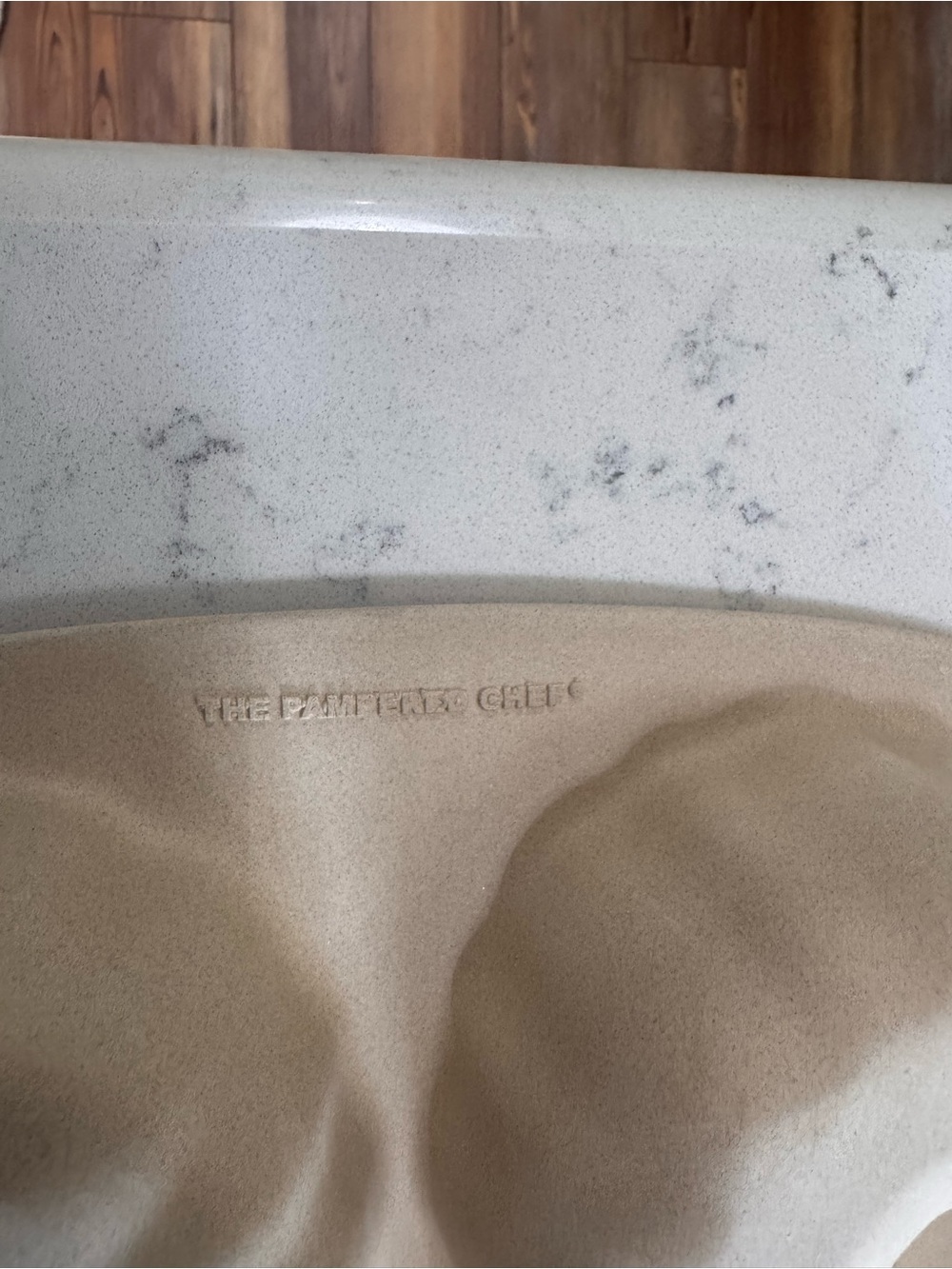 The Pampered Chef Mini Fluted Bundt Cake Pan Family Heritage Stoneware (Retired) - Picture 6 of 7